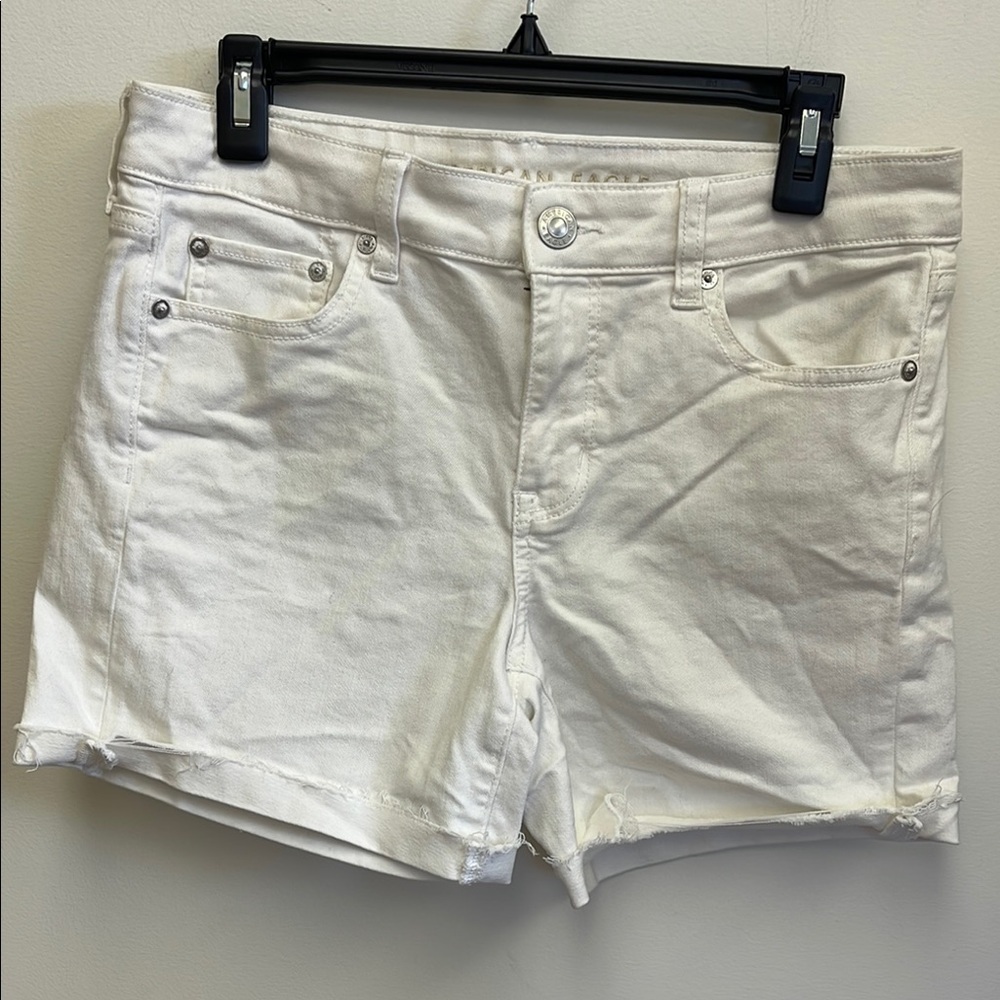 American Eagle White Jean Shorts with Belt Loops and Waistband cuffed